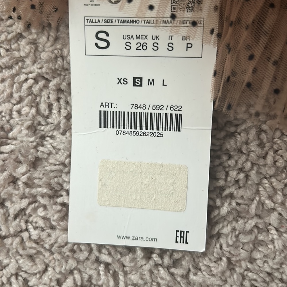 ZARA Strapless Ruffled Top - Picture 3 of 4